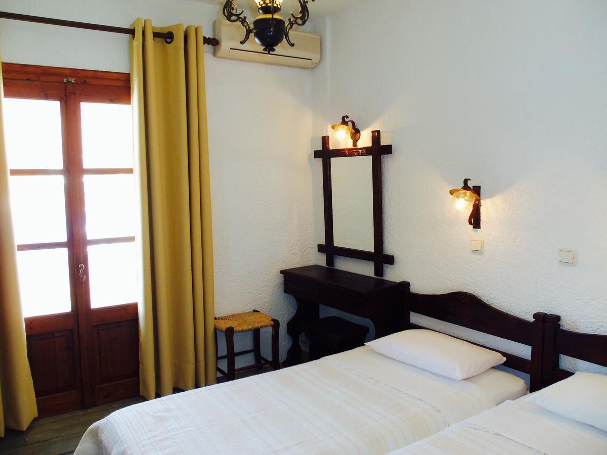 Alexandros Hotel Grikos Bay (Patmos) Exterior foto